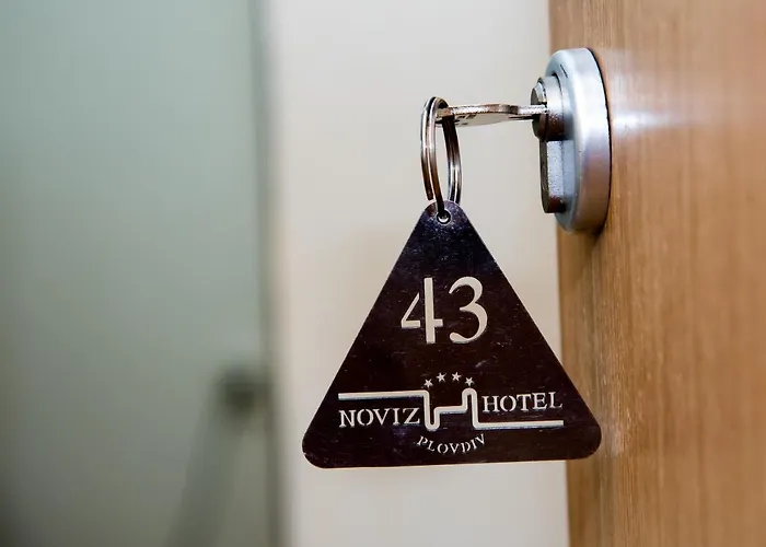 Hotel Noviz 3*
