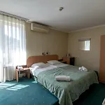Noviz 3*