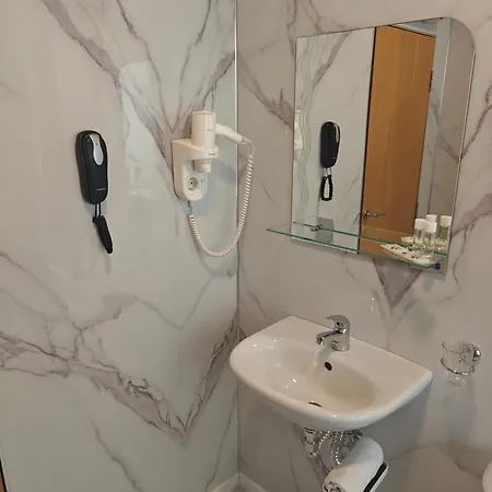 Noviz 普罗夫迪夫